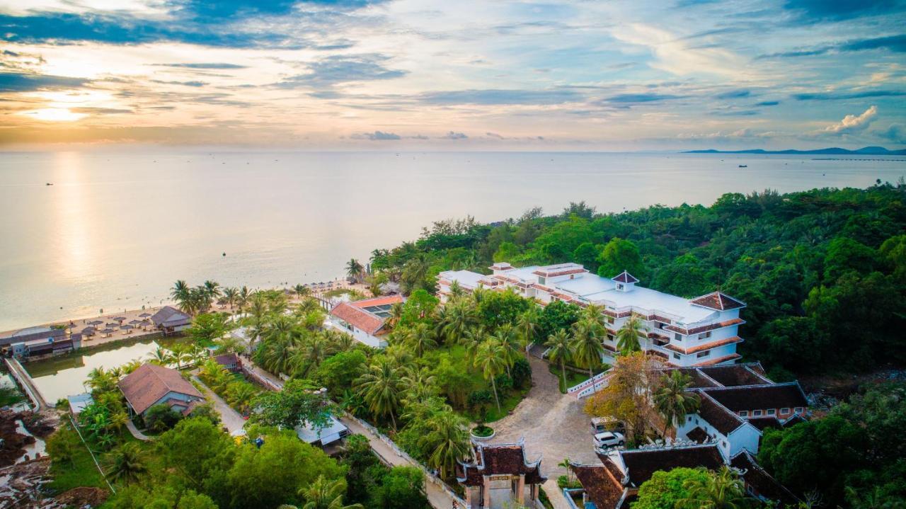 Long Beach Resort Phu Quoc Exterior photo